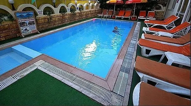 Sea Center Szálloda 3*