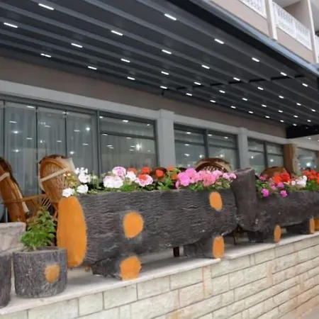 Sea Center 3* Μαρμαρίς