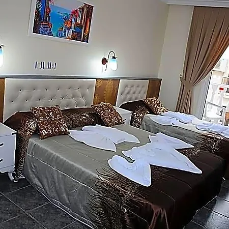 Sea Center 3*