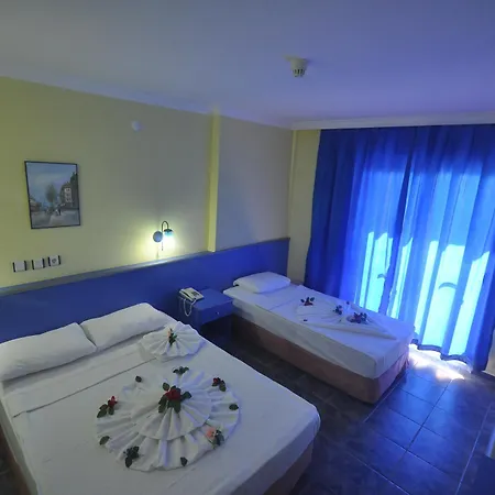 Hotel Sea Center 3*