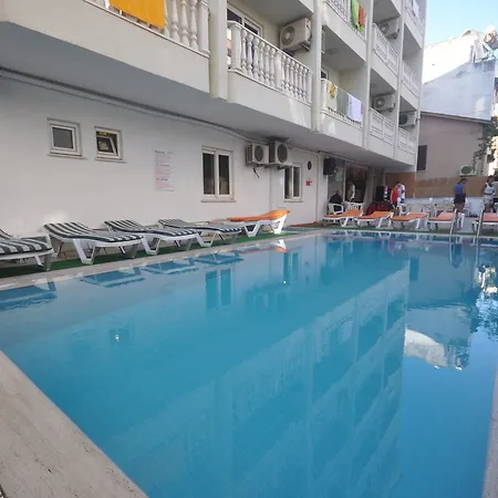 Ξενοδοχείο Sea Center 3*