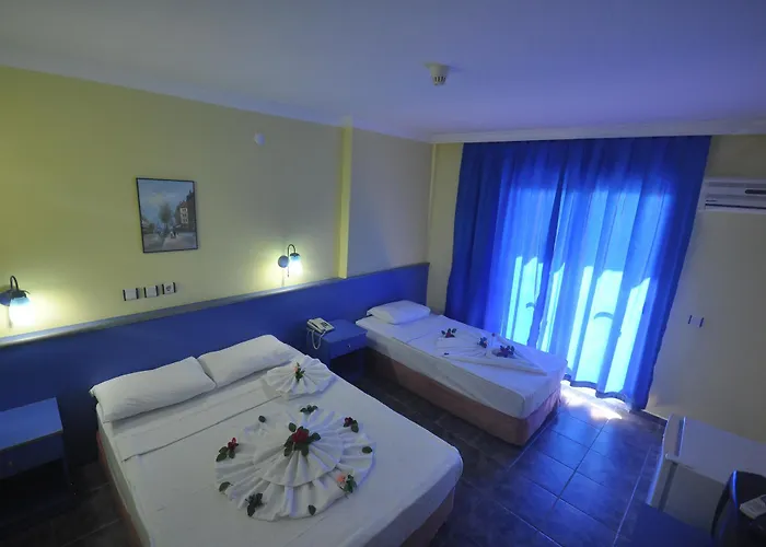 فندق Sea Center 3*