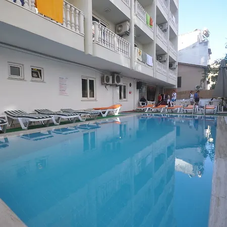 Hotel Sea Center 3*